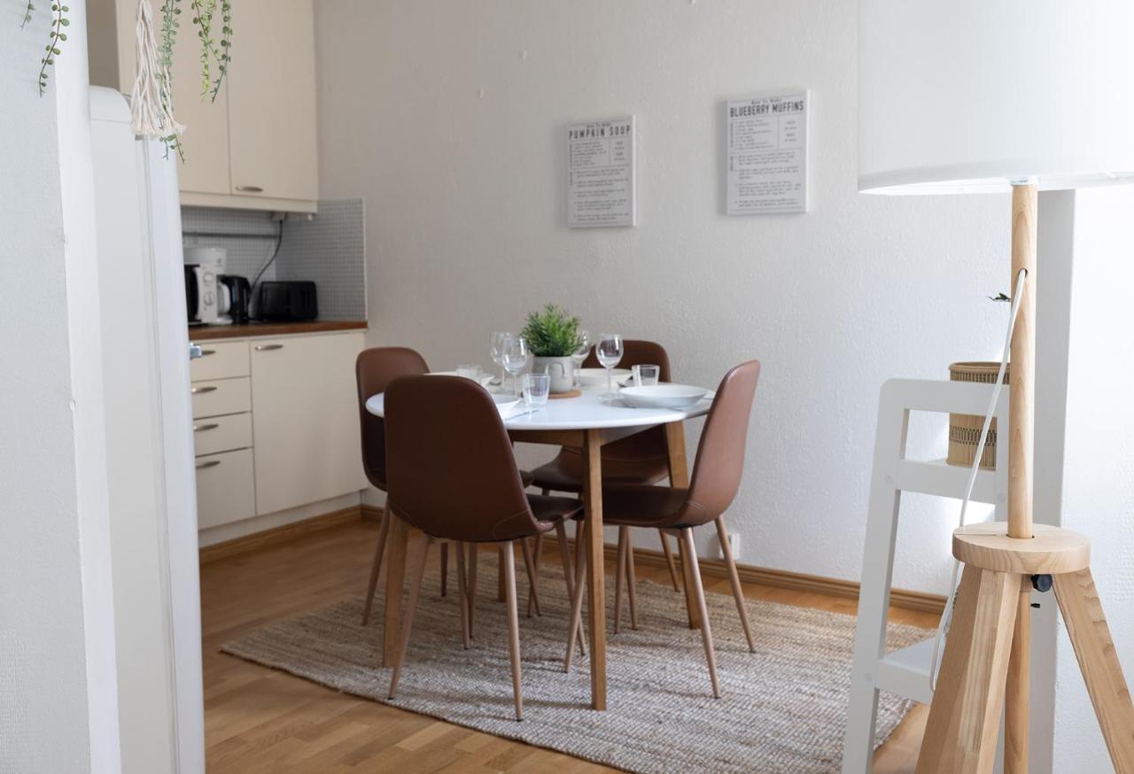 2Ndhomes Cozy And Spacious Studio In Idyllic Katajanokka Helsingfors Exteriör bild